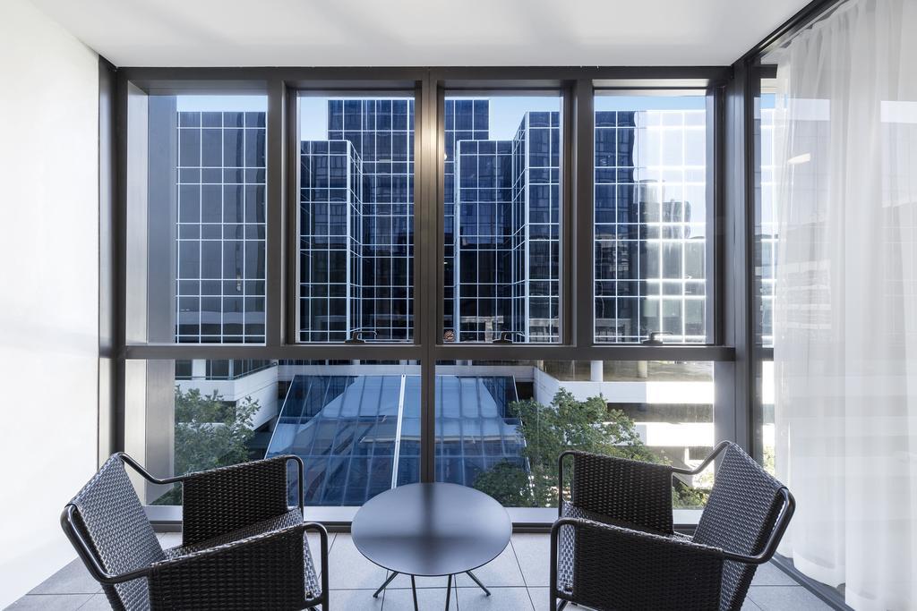 Skye Hotel Suites Parramatta Exterior photo